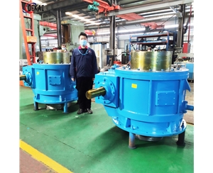 杭州钢厂板材轧机压下减速机